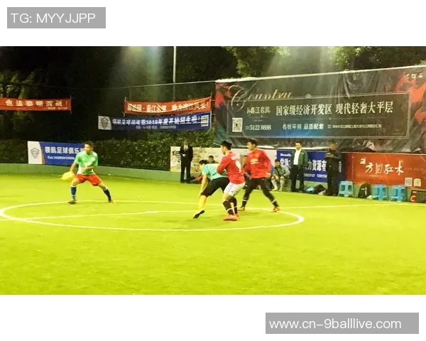 在绿茵场上追逐梦想的旅程与人生哲理的深刻领悟 在绿茵场上追逐梦想的旅程与人生哲理的深刻领悟